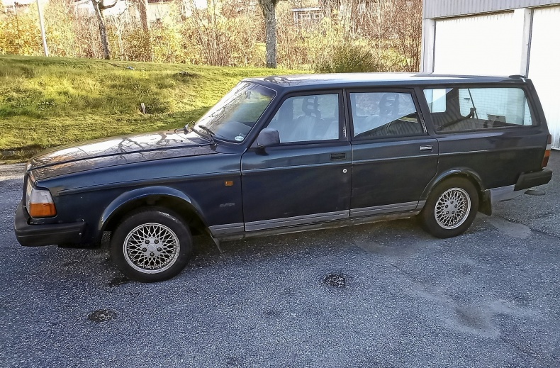 Volvo 245 Super Polar