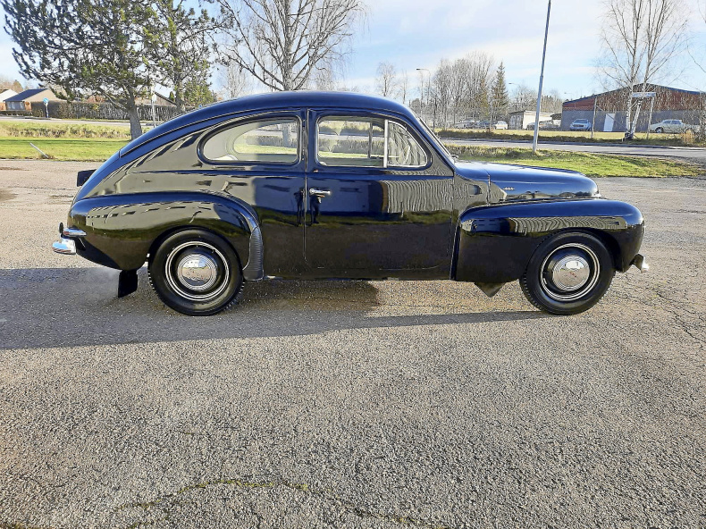 Volvo PV 444