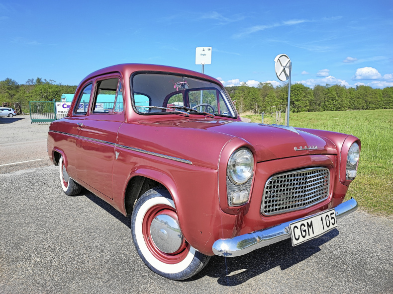 Ford Anglia 1.2 37 hk