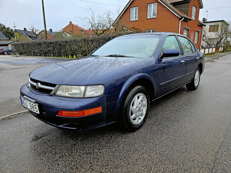 Nissan Maxima 3.0 V6