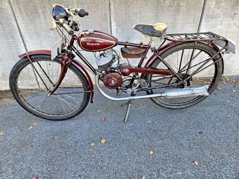 Husqvarna 1939 MED HUSQVARNA  MOTOR 98 CC