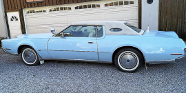 Lincoln Continental MK IV