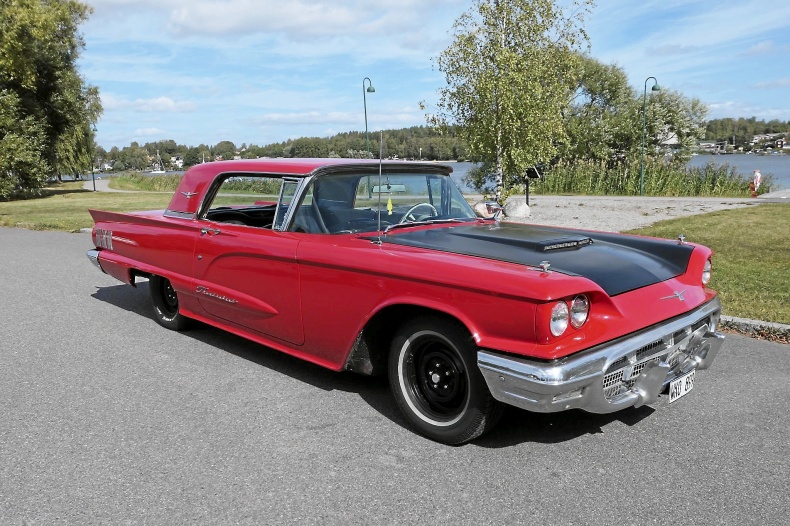 Ford Thunderbird Hardtop