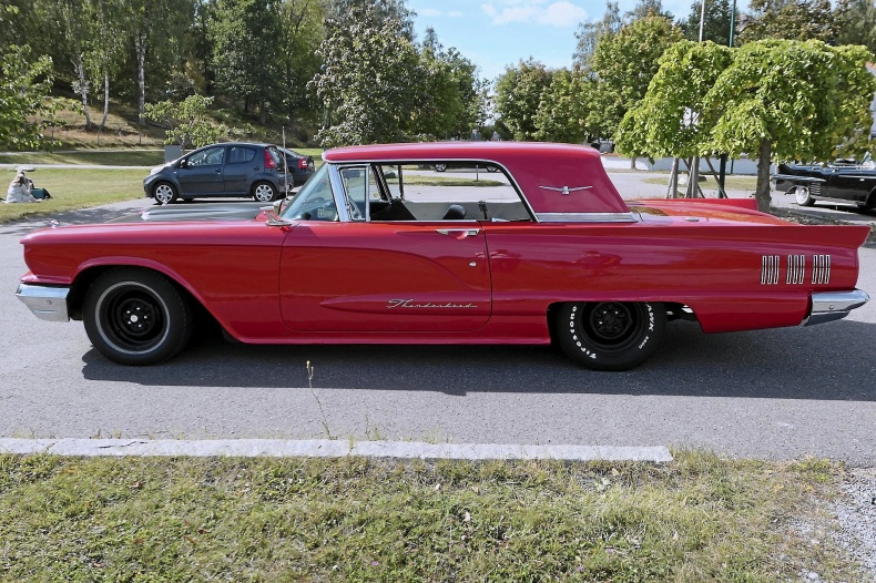 Ford Thunderbird Hardtop