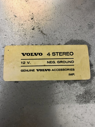 Volvo Stereo 4