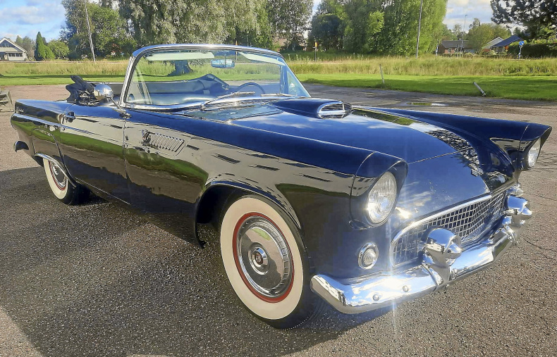 Ford Thunderbird Convertible