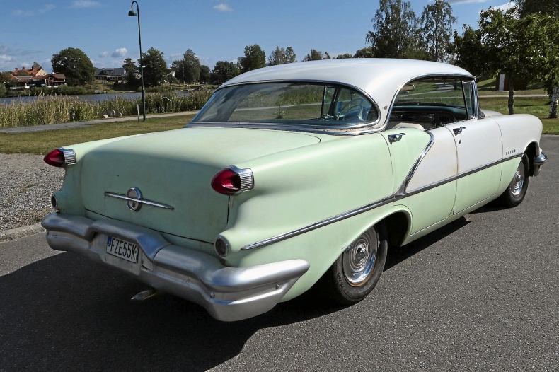 Oldsmobile 88 Hardtop