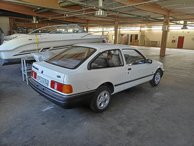 FORD SIERRA 2,0I CL