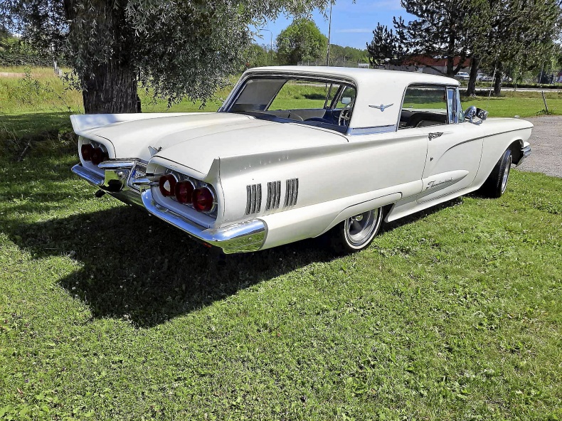 Ford Thunderbird Coupe