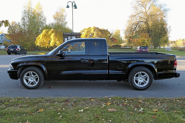 Dodge Dakota Club Cab V8 Drag