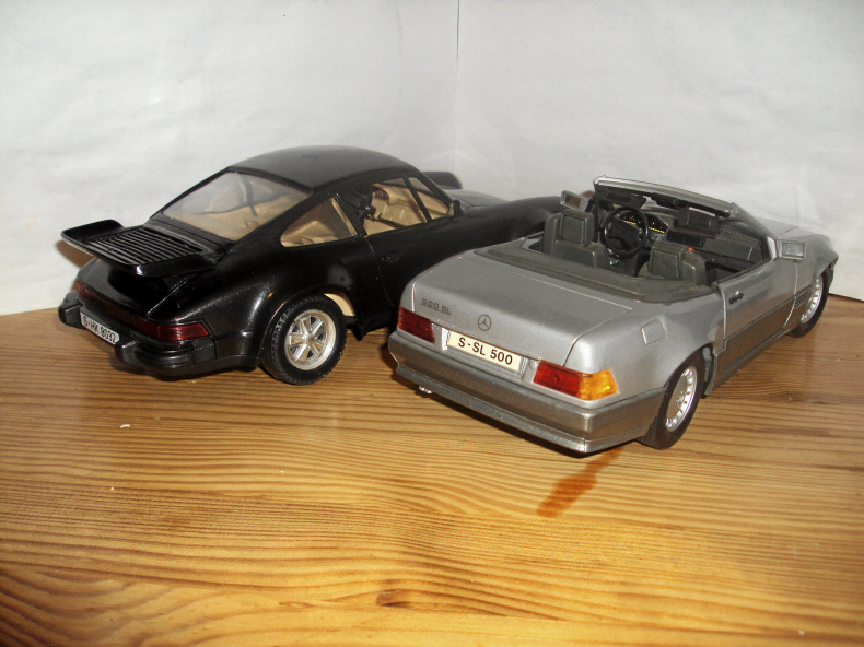 1:18 Porsche 911 Turbo och Porsche Cab