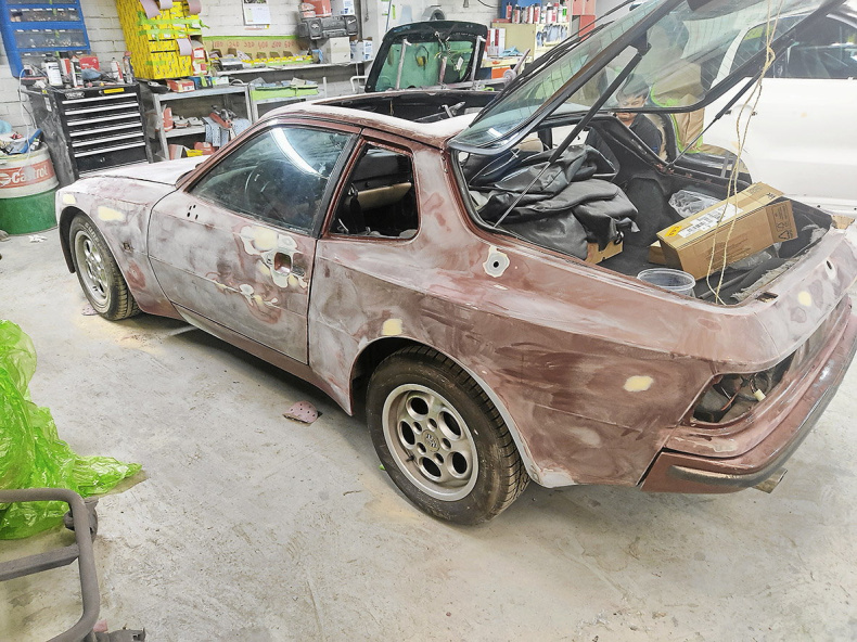 Porsche  944 coupe targa