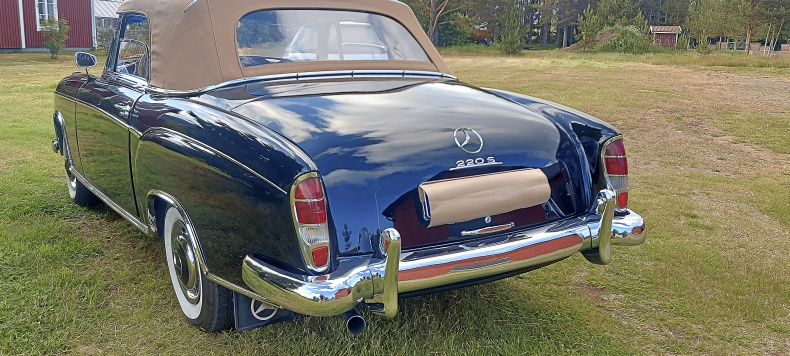 Mercedes 220 S Cabriolet