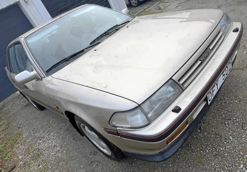 Toyota Carina Liftback 2.0